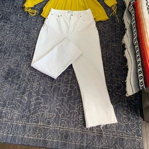 A&F Curve Love Ultra High Rise Kick Flare 30L